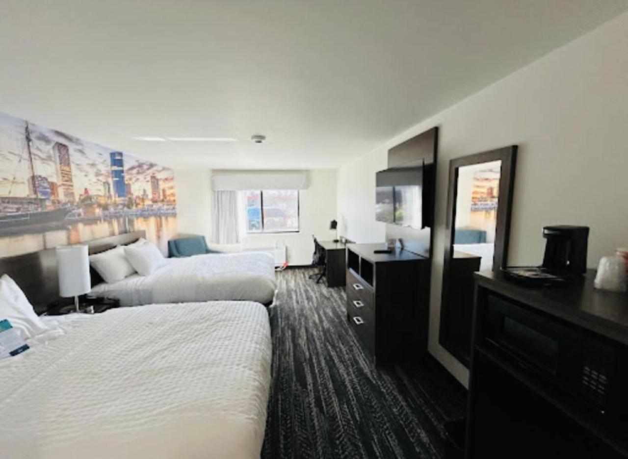 Clarion Pointe Ξενοδοχείο Μιλγουόκι Εξωτερικό φωτογραφία