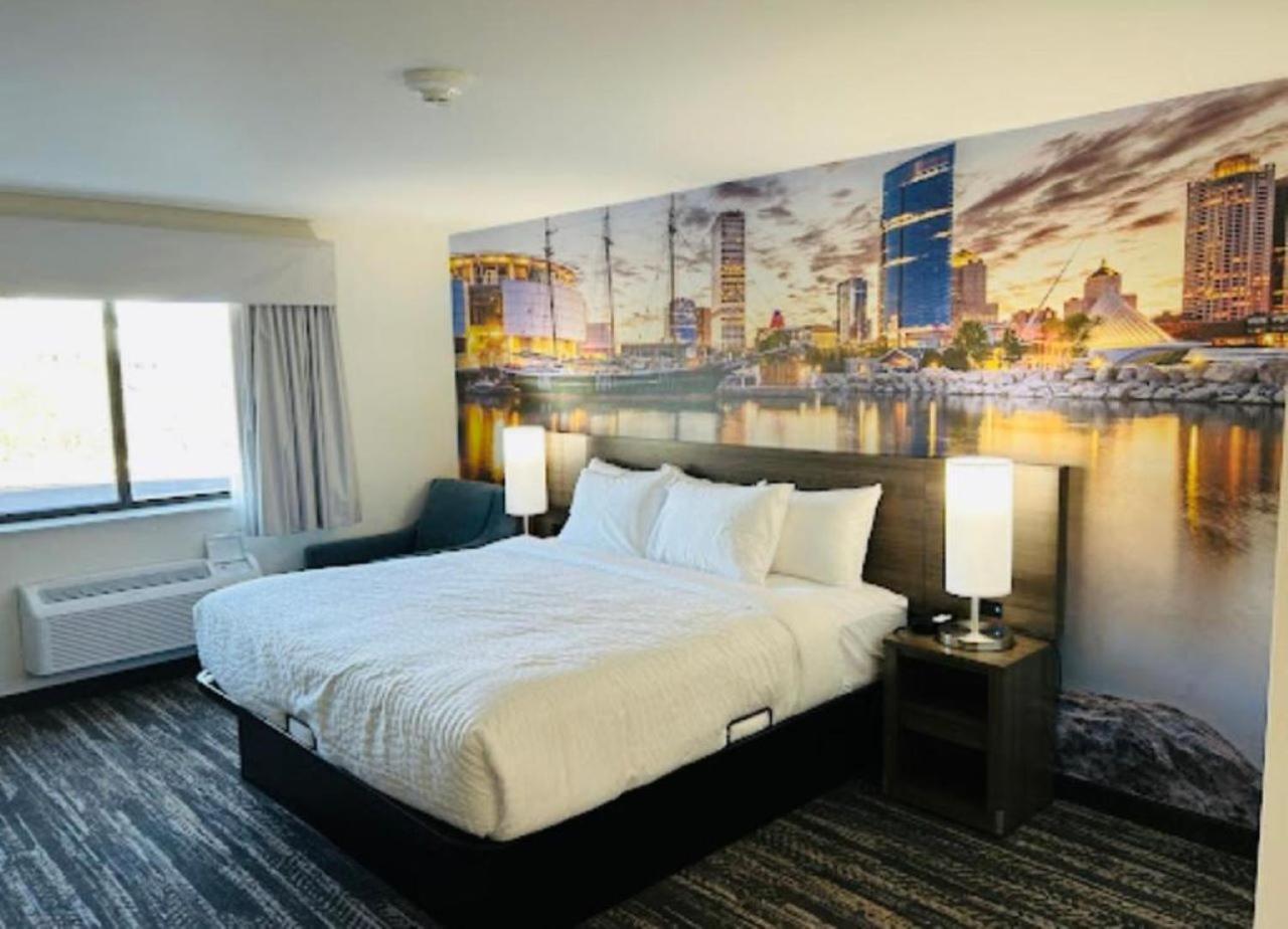 Clarion Pointe Ξενοδοχείο Μιλγουόκι Εξωτερικό φωτογραφία