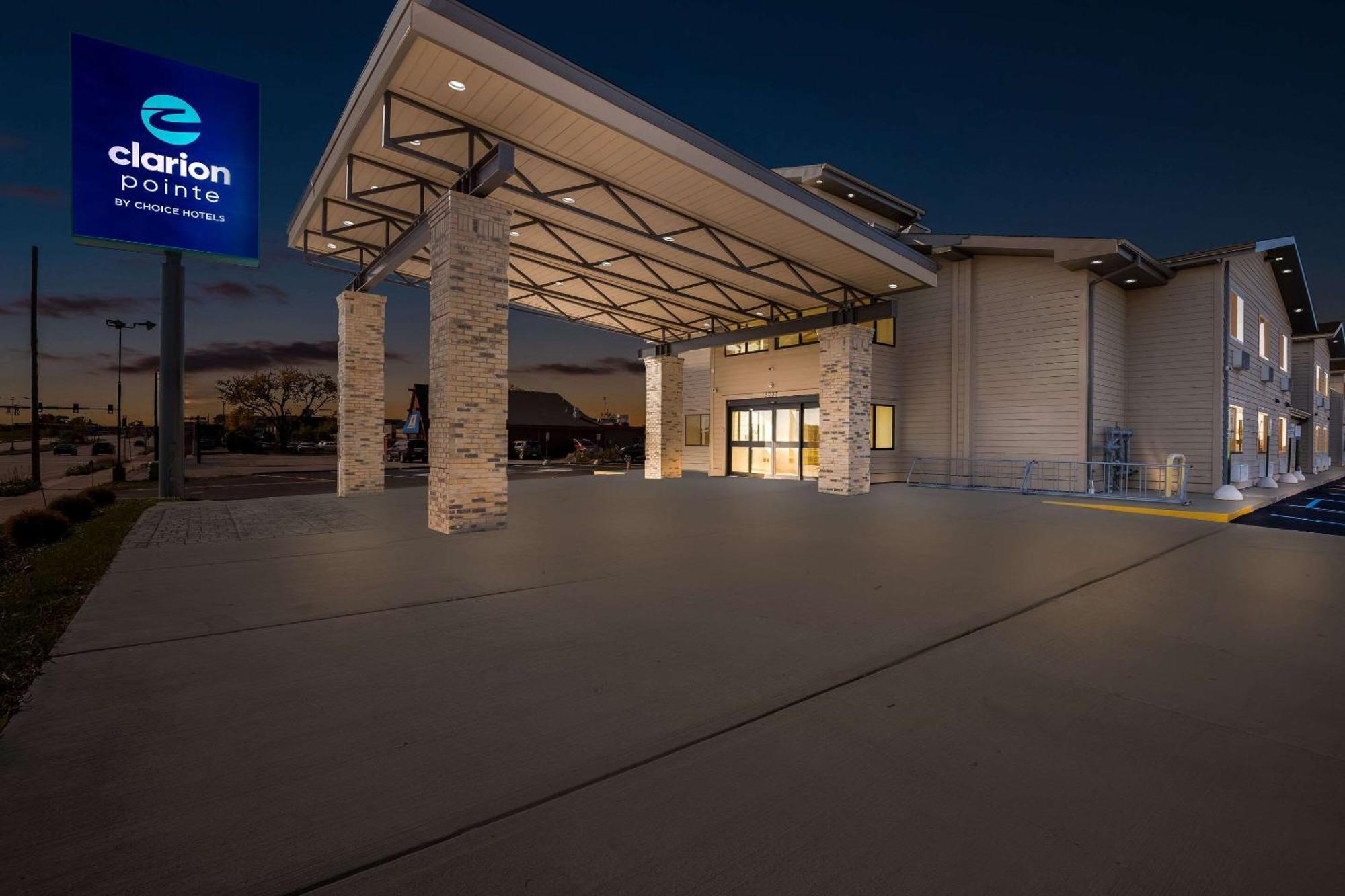 Clarion Pointe Ξενοδοχείο Μιλγουόκι Εξωτερικό φωτογραφία